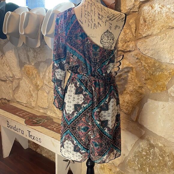 Speechless One Shoulder Mini Dress, Size Large - Picture 5 of 15
